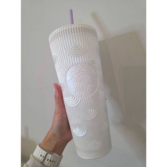 Starbucks 2023 White Pearl Shell Mermaid Siren Scales Cold Cup Tumbler 24oz - Picture 1 of 6